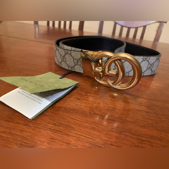 Brand new with tags authentic Gucci belt 95 sm/ 30 must have for collectors! main image 6
